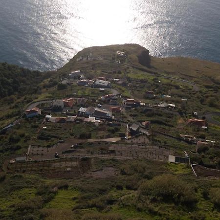 Refugio De Pedra Villa Fajã da Ovelha Exterior photo