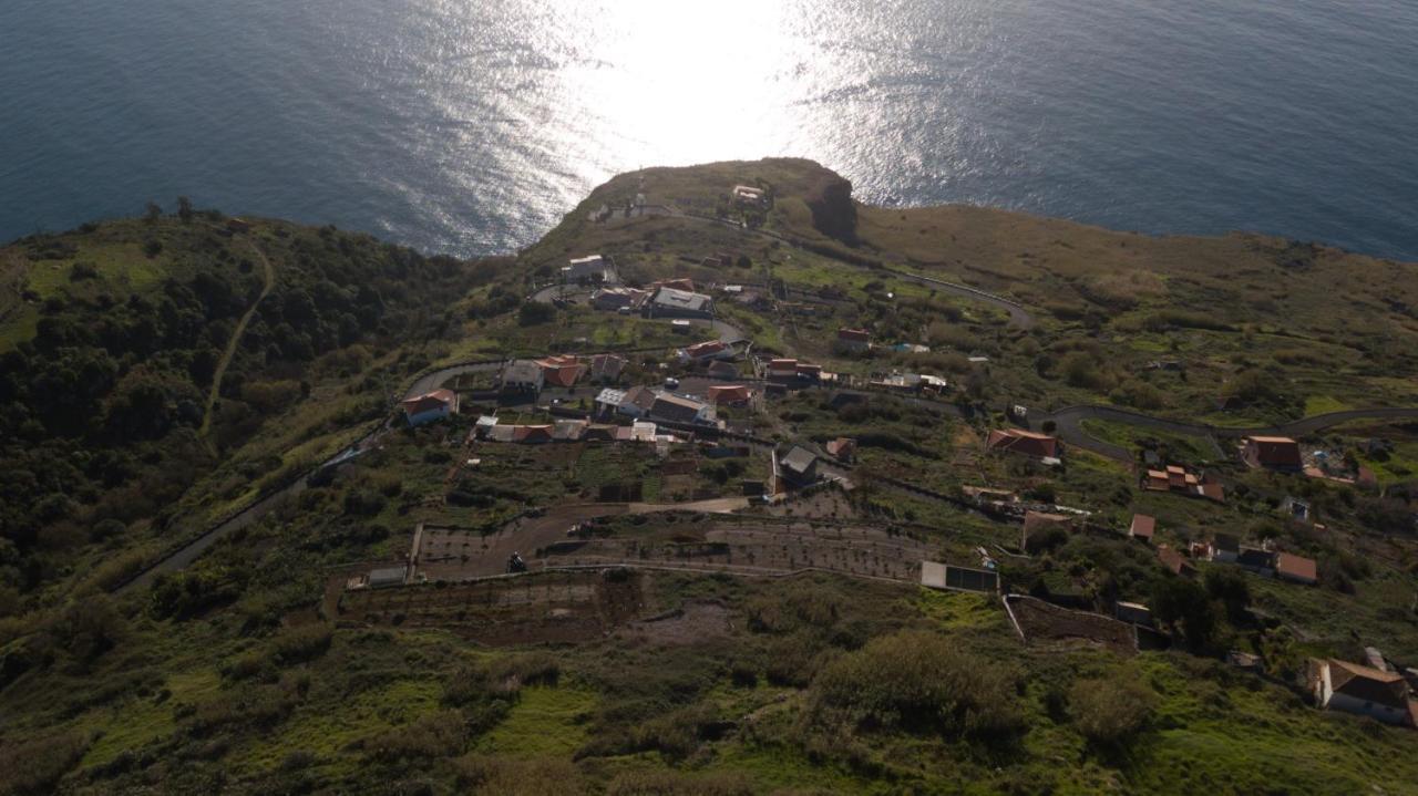 Refugio De Pedra Villa Fajã da Ovelha Exterior photo